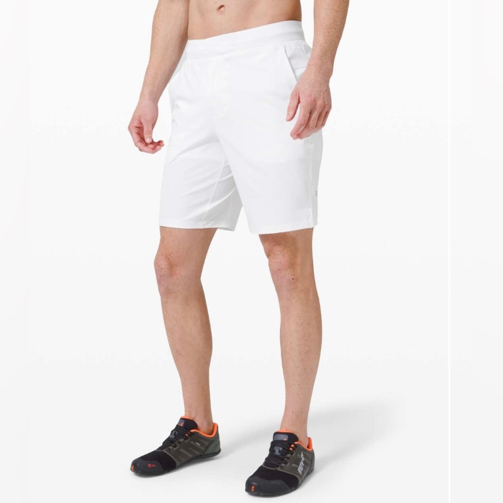 Lululemon T.H.E. Short 9” Size M